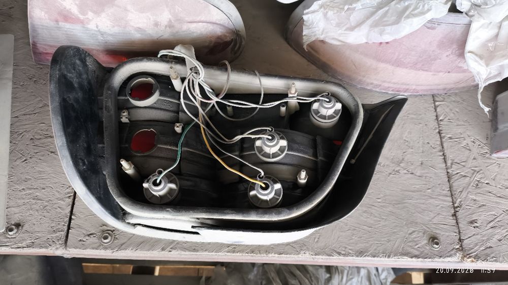 Стопы БМВ на е38