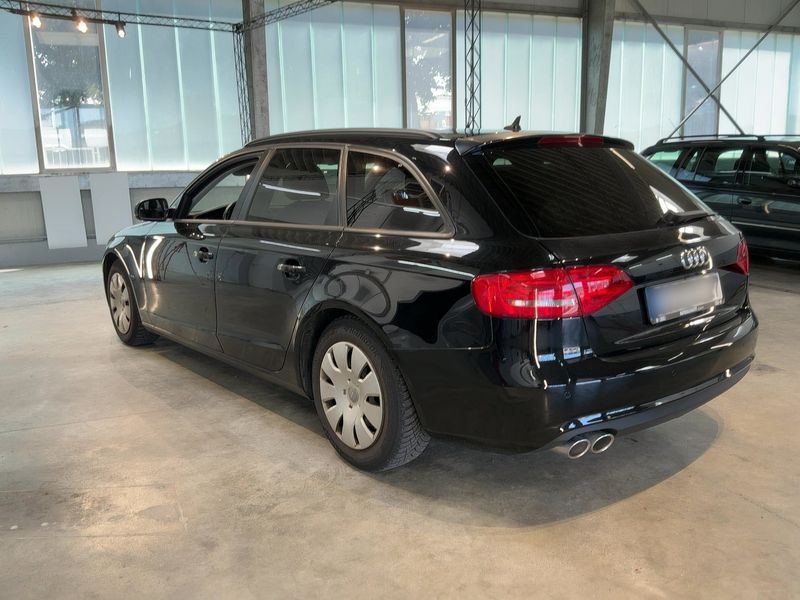 Audi A4 2.0 TDI ultra Attraction 2014