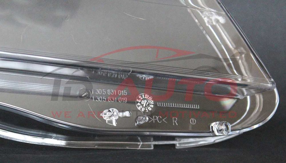 Стъкла капаци за фарове Mercedes C-Class W204 фейс (11–15) – комплект