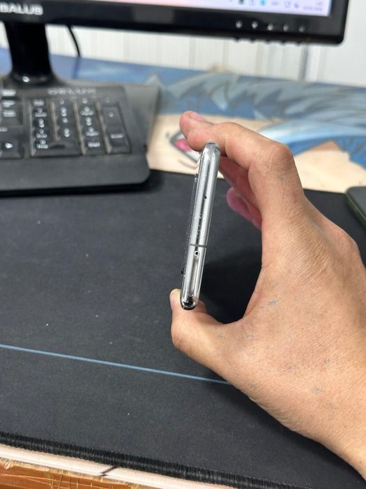 Срочно продам  s10 samsung