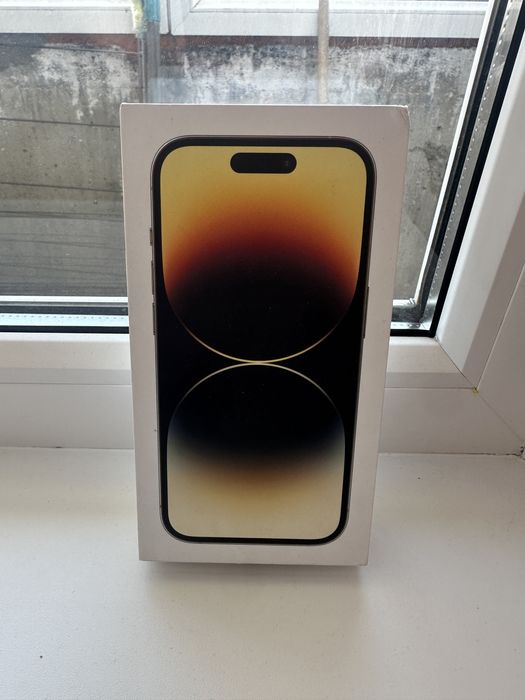 Продаю Айфон 14 про