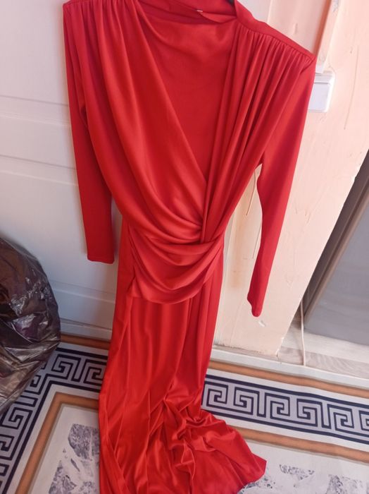 Размер 42.  В хорошем состоянии.