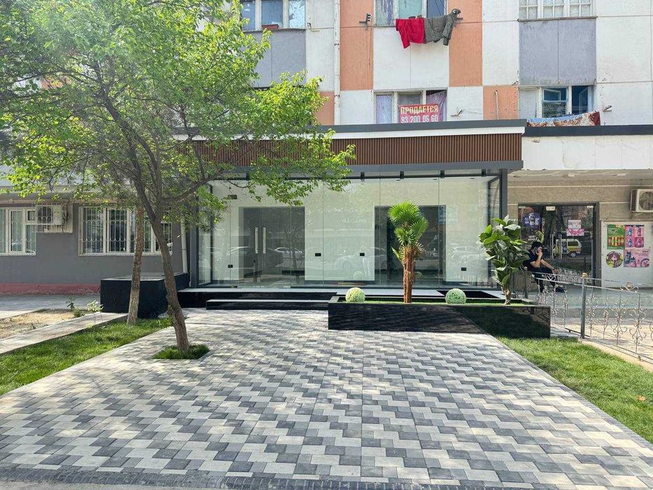 Ор-р Лисунова , Дворец