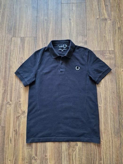 Страхотна мъжка тениска FRED PERRY размер
М, без забележки като нова,