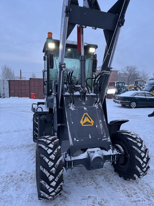 Погрузчик SQMG 938