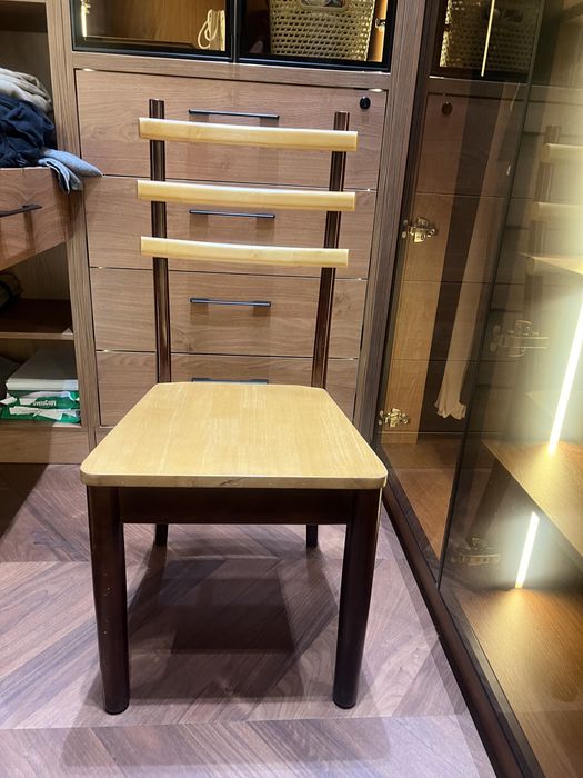 Продам деревянные стулья в отличном состоянии