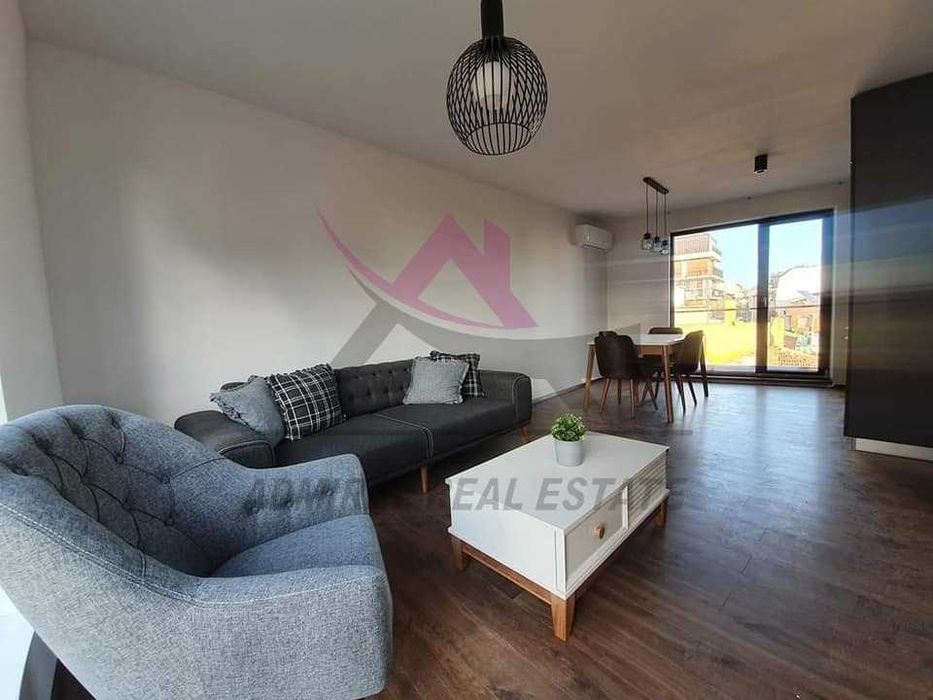 Дава се под наем Тристаен апартамент в Варна, Операта - 87 кв.м за 800 € - Снимка #1