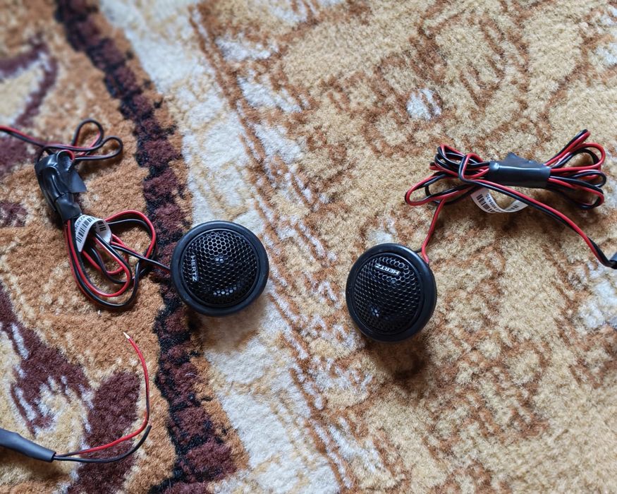 Statie, Subwoofer, player și boxe
