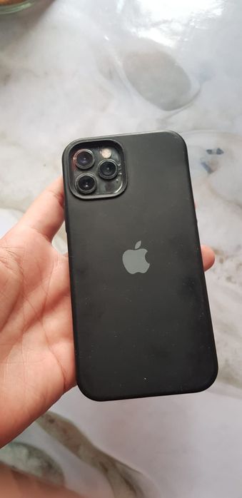 IPhone 12 Pro 128 gb продам 30000