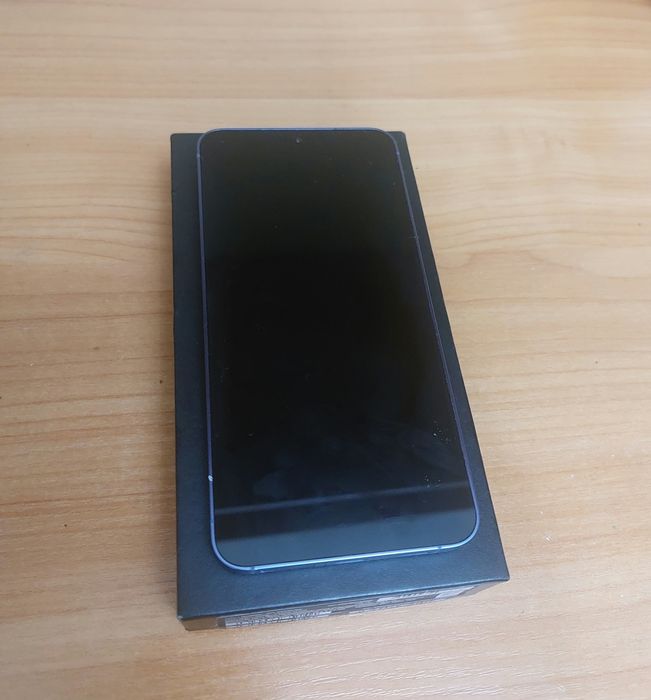 Samsung s24 128/8