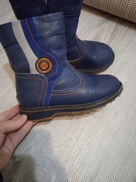 Продам зимние сапожки