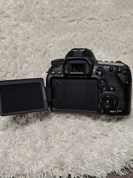Canon 6d mark 2 ca NOU