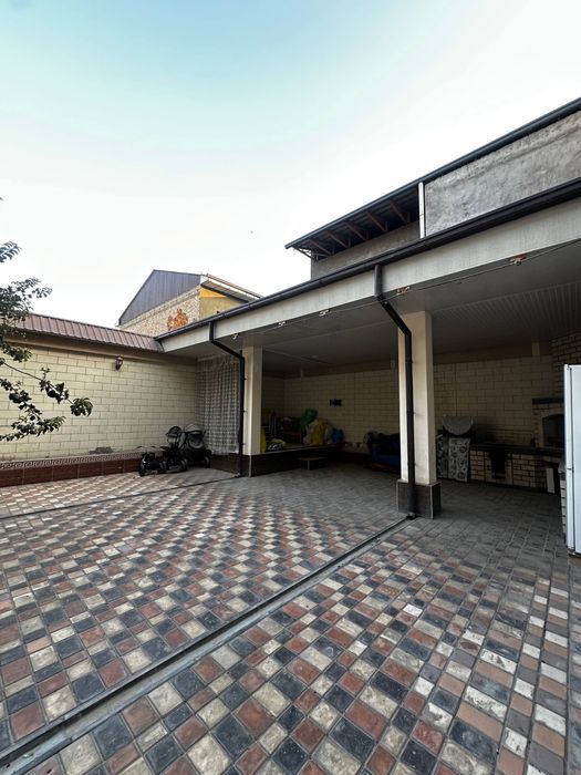 Sergeli Xonabod 2.5 sotix 6 xona