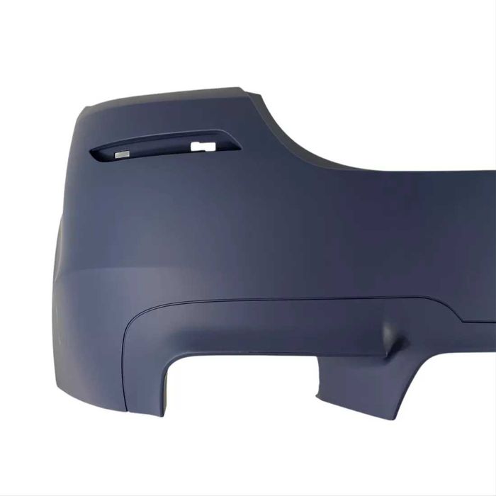 Задна броня M5 дизайн за BMW F10 (2010–2017) – с отвори за парктроник