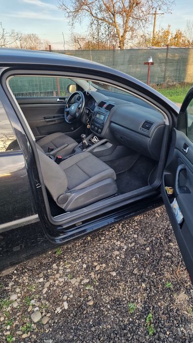 Se vinde Golf 5 Coupe 2.0 BKD