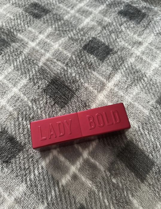 ruj too faced lady bold