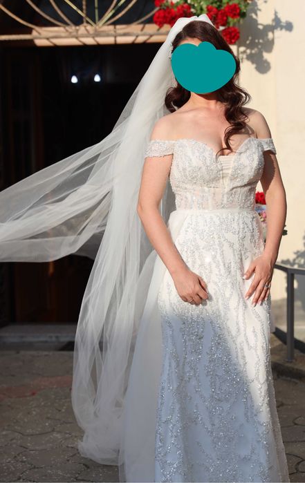 Vând rochie de mireasă