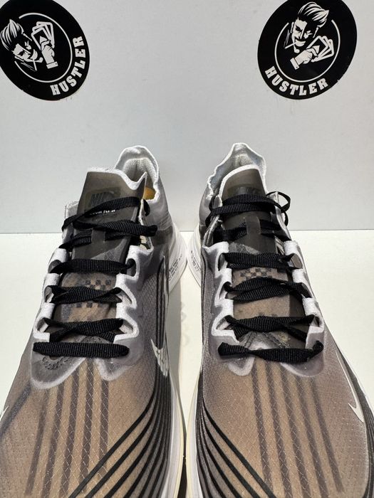 Маратонки NIKE ZOOM FLY .Номер 42.5