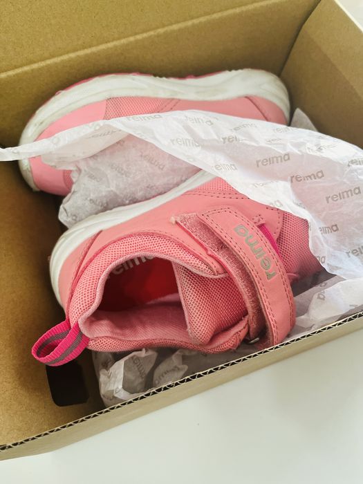 Кроссовки на девочку Reima