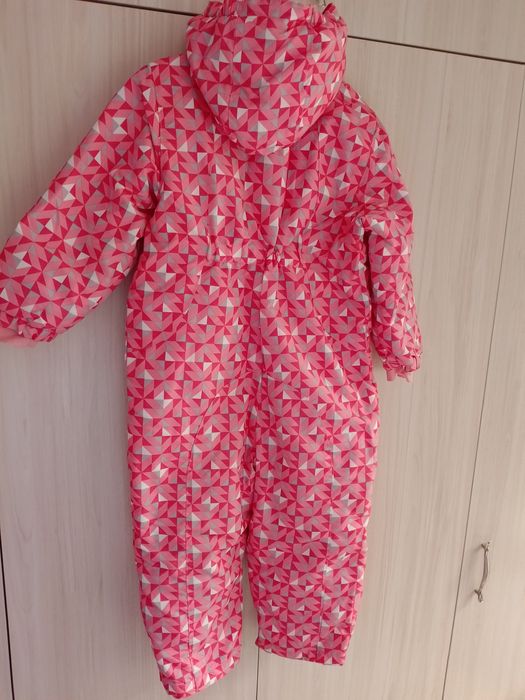 Зимен космонавт за момиче