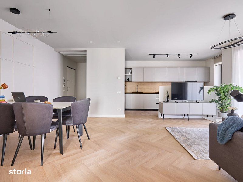 Apartament De Inchiriat Cu 3 Camere -  // Pet Friendly