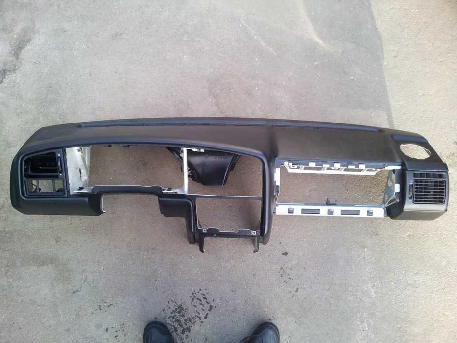 Центральная панель гольф, пассат, венто, ауди