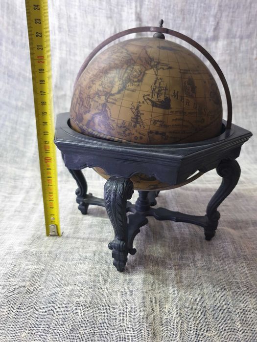 Писалищен аксесор - глобус