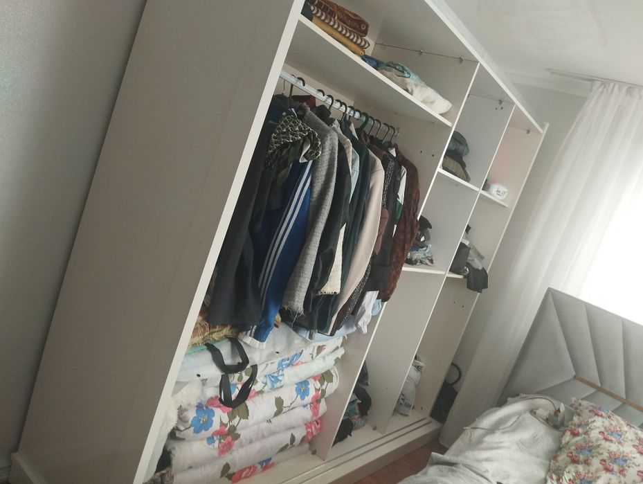 продаю шкаф купе