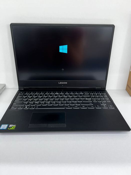 Laptop - Lenovo Legion
