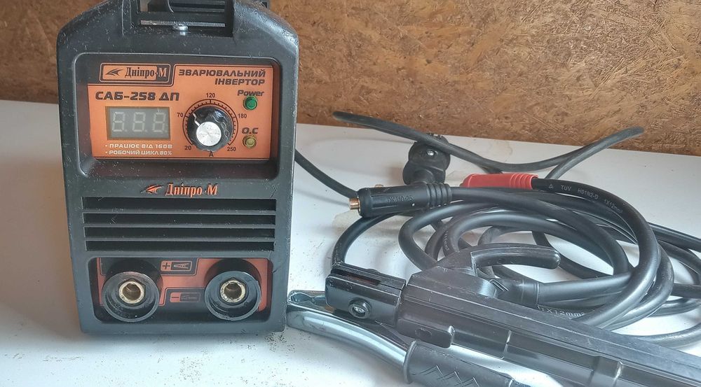 inverter sudura DNIPRO - M  250A