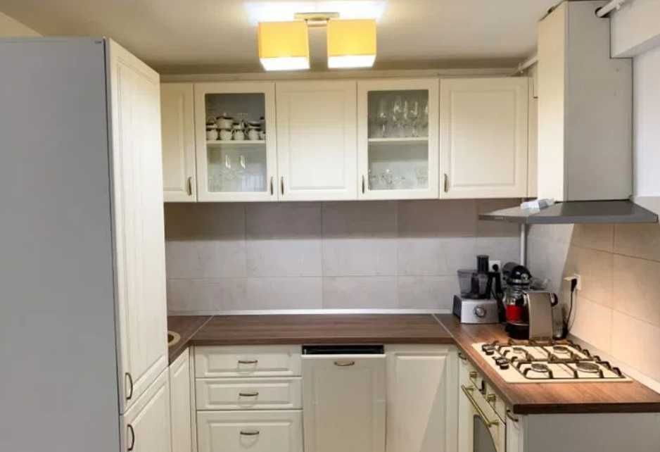 Дава се под наем Тристаен апартамент в Пловдив, Каменица 2 - 64 кв.м за 306 € - Снимка #4