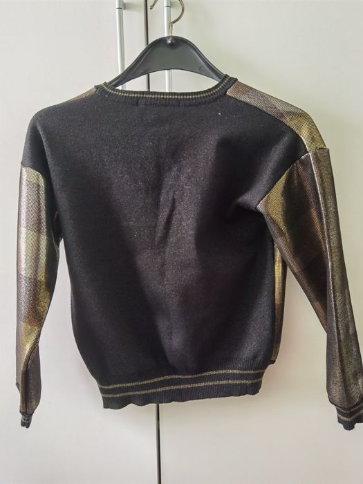 Продавам дамска блуза