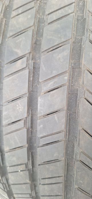 Нова гума бус 215 65 16C Continental vancontact 100