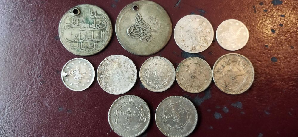 Стари сребърни туски монети