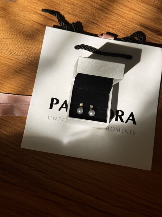 Pandora обеци Пандора