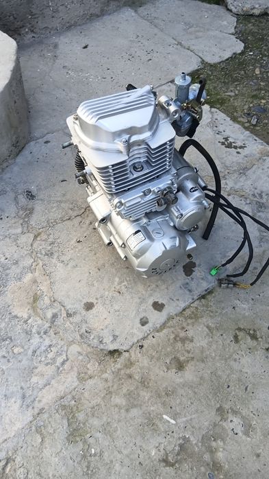 Двигатель сотилади