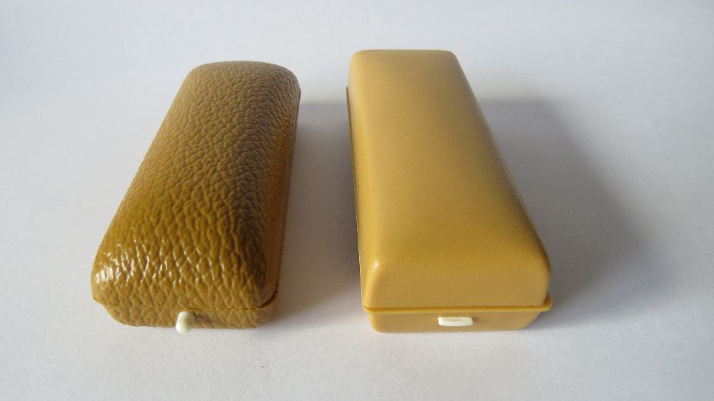 Insigne originale Mercedes-Benz aur, argint, safir