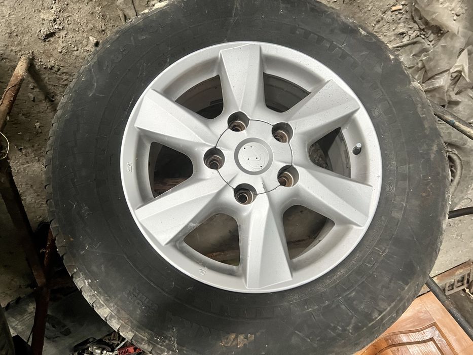 Комплект дисков на лексус