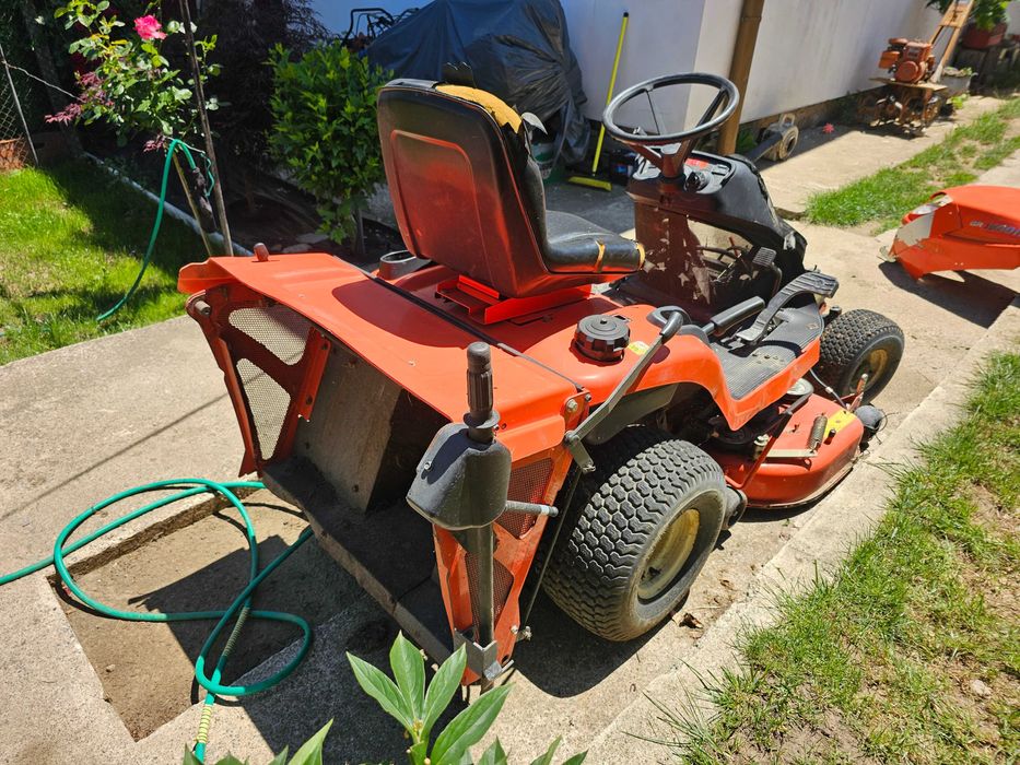 KUBOTA, Дизелова Тракторна Косачка .