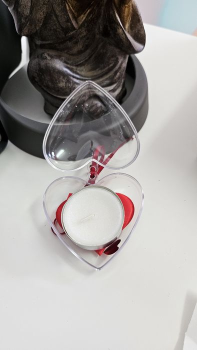 Комплект "30 Причини да те Обичам!" в метална кутия/Св.Валентин