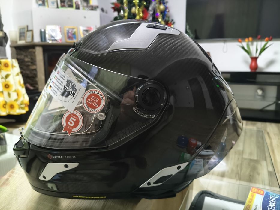 Cască Nolan X-804RS
Material: Carbon
Mărime: L