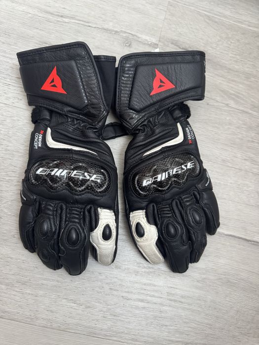 Manusi Dainese Carbon 4
