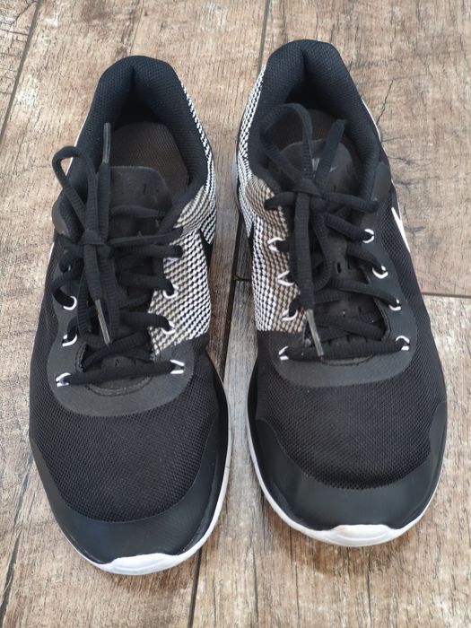 Nike, оригинални маратонки, номер 39