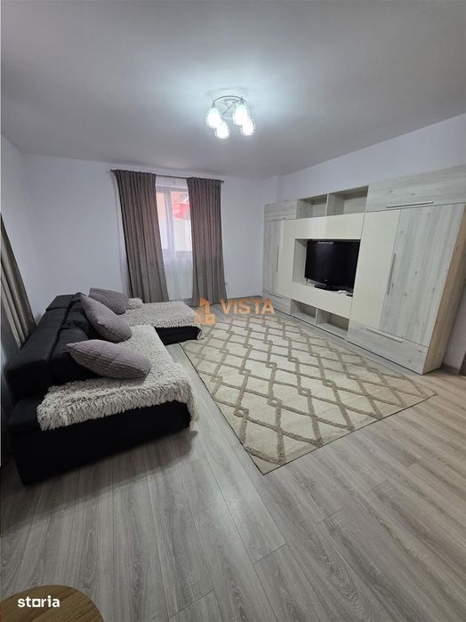 Apartament 2 camere, Tractorul