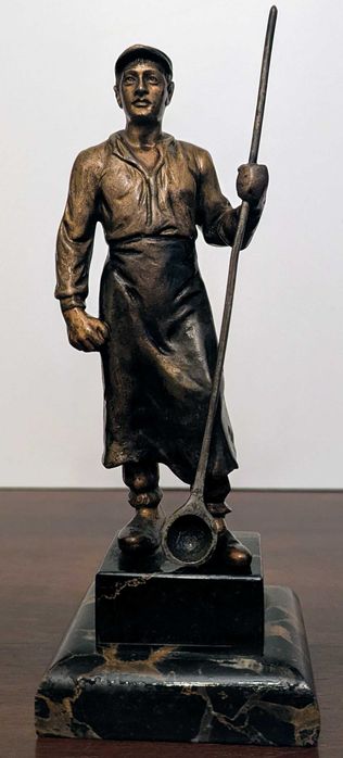 Statuetă Veche din Bronz Masiv – Stil Industrial (Interbelic)