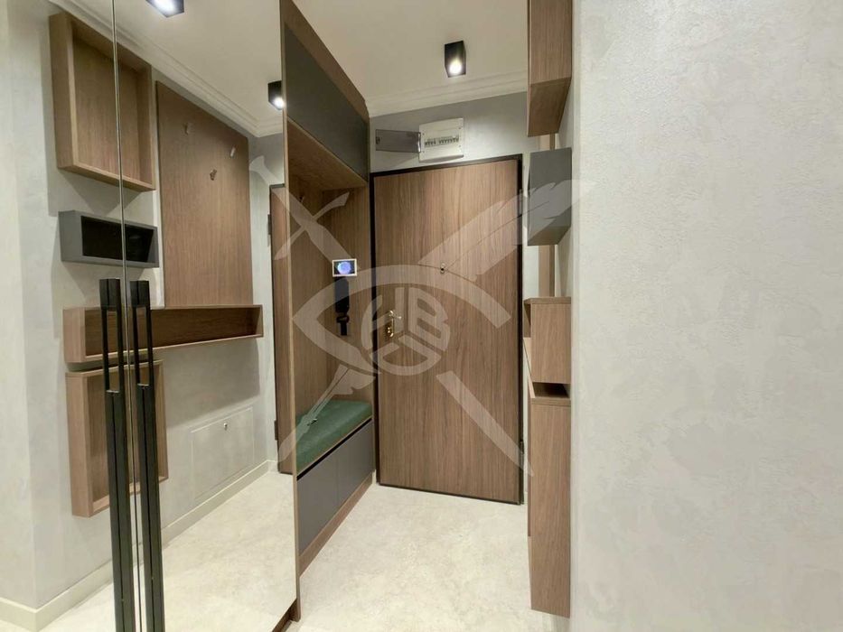 Дава се под наем Тристаен апартамент в София, Люлин 10 - 91 кв.м за 917.49 € - Снимка #11