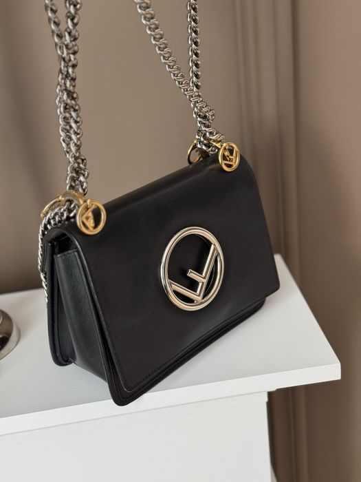Сумка Fendi оригинал