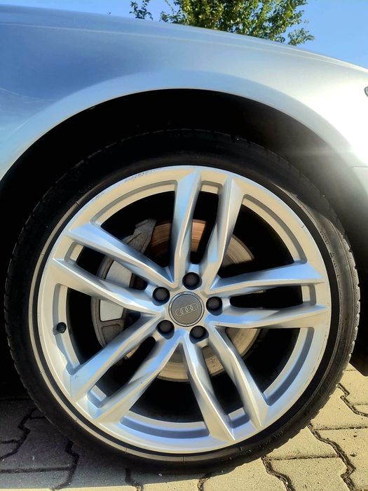 Ауди А6 3.0TFSI S-LINE 333 к.с. 8ZF