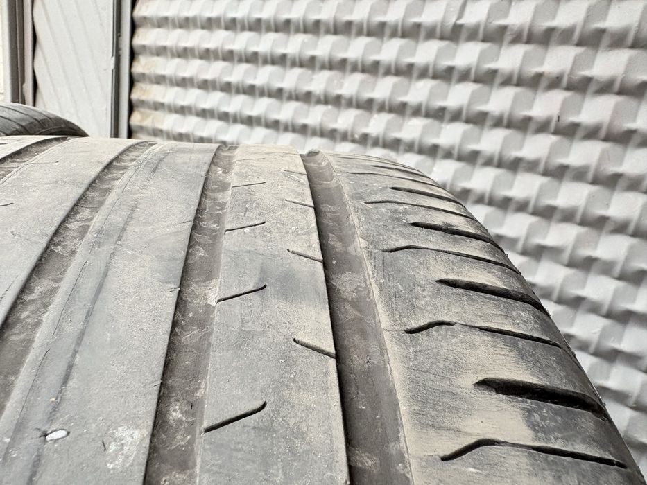 4 броя Континентал летни 24г. Предни 225/45/18 Задни 245/40/18