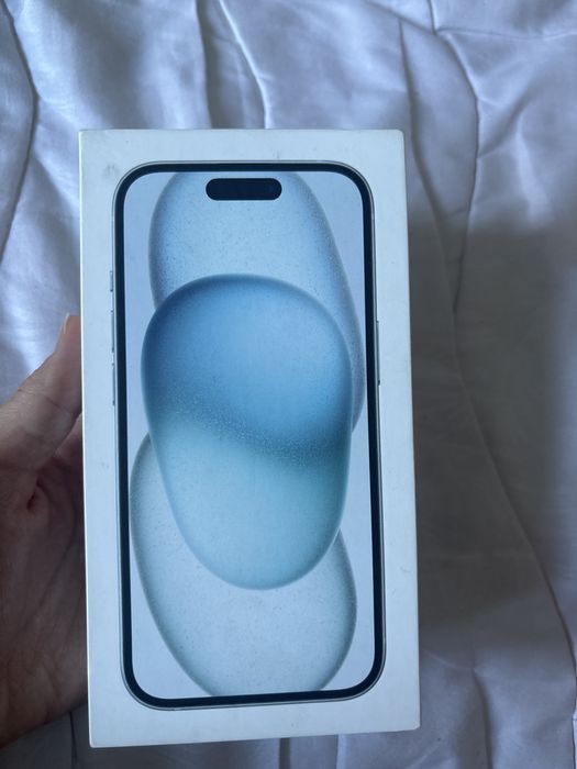 Айфон 15 128гб.